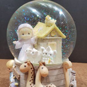 Precious Moments Noah's Ark Musical Water Globe Music By The Beautiful Sea 2001
